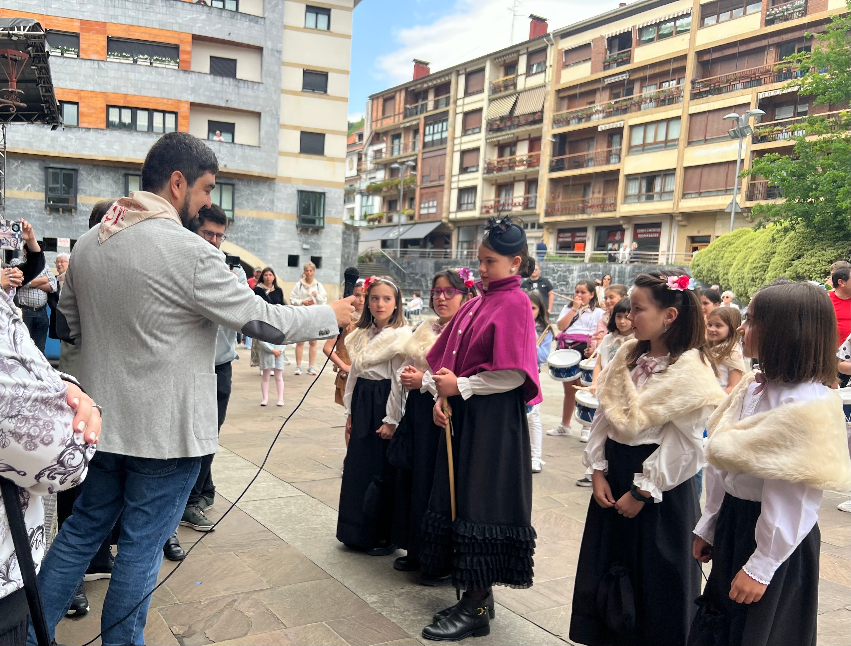 La fiesta continúa en Legazpi