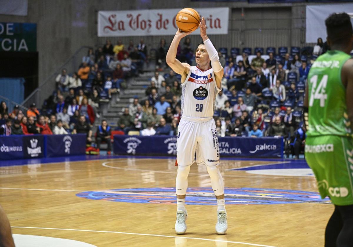 Atar al pistolero, principal reto del GBC ante el Obradoiro