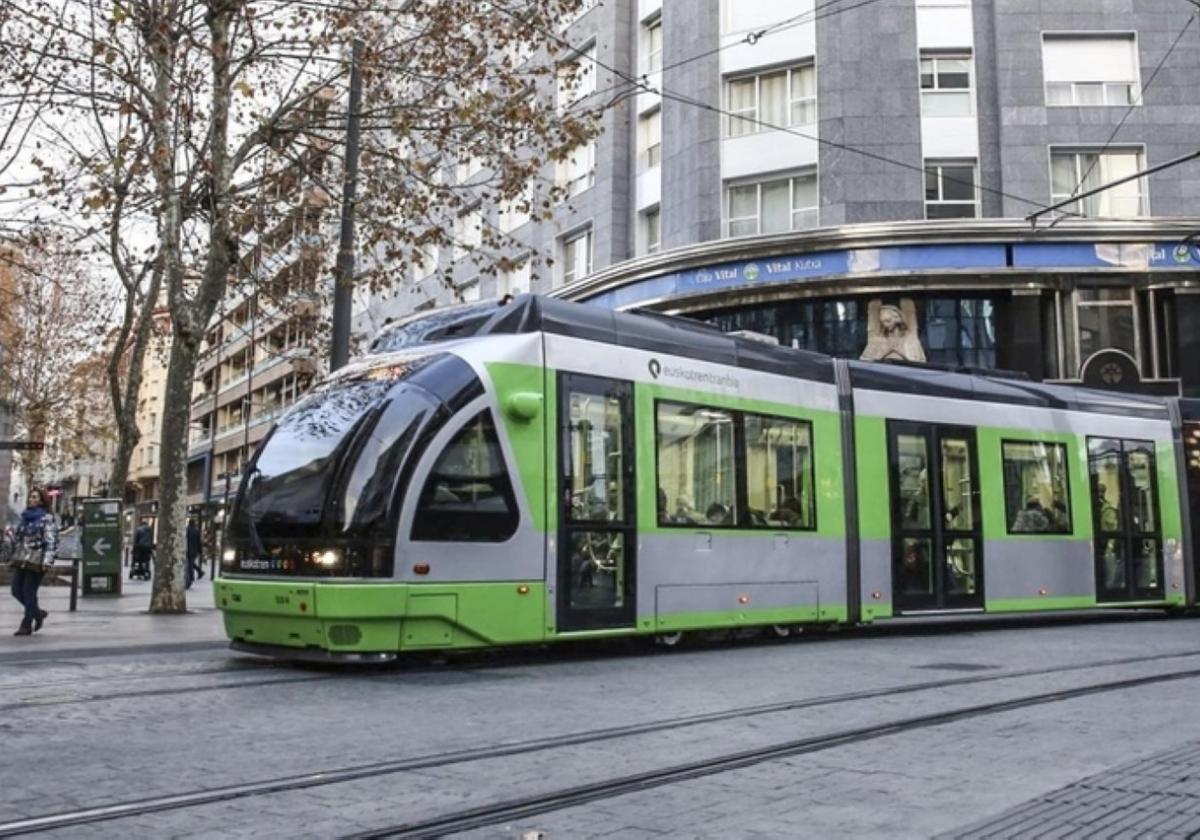 Las vías del tranvía se renovarán en el centro de Vitoria