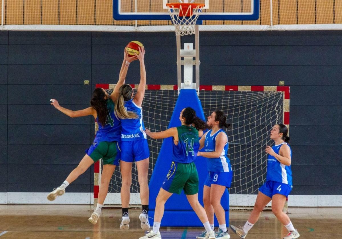 Subcampeonato para el sénior femenino y semifinal en casa el sábado por el ascenso