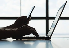 La agencia de seguridad de EE UU ofrece un truco para aumentar la seguridad del móvil: «Basta con una vez a la semana»