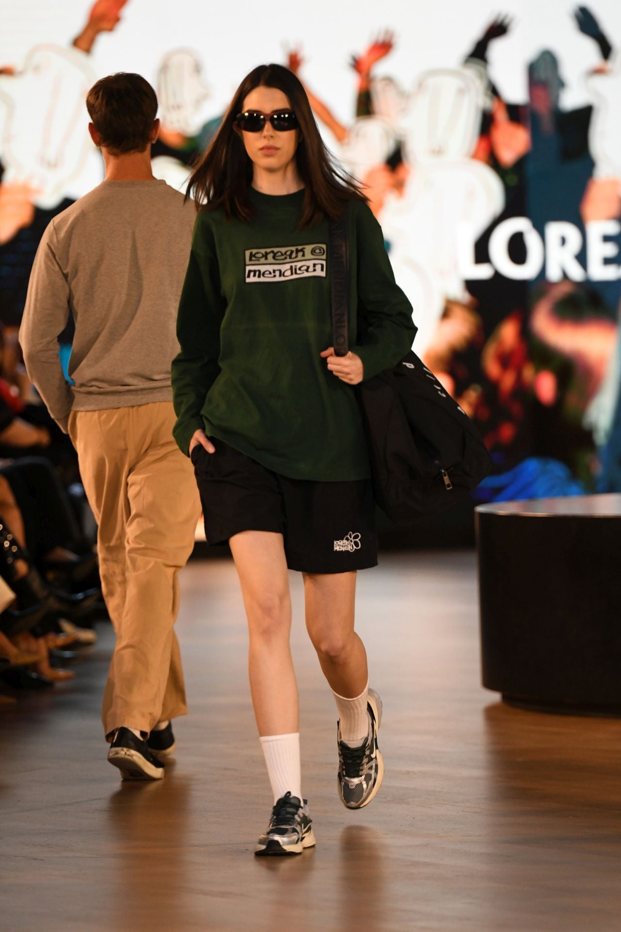 Desfile de Loreak Mendian en Balenciaga