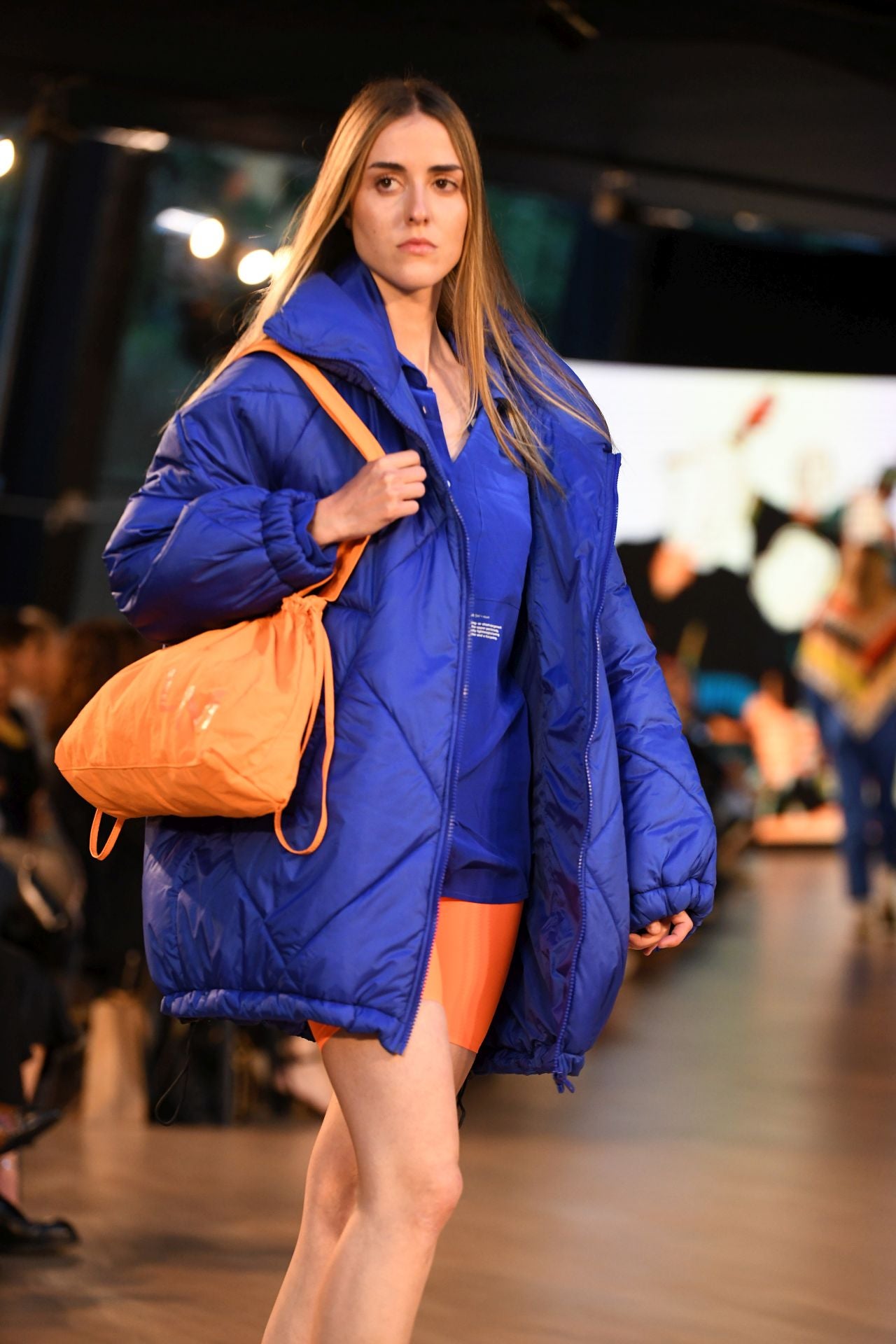 Desfile de Loreak Mendian en Balenciaga