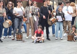 Musika doinuak eta festa nagusituko dira biharko jaialdian.