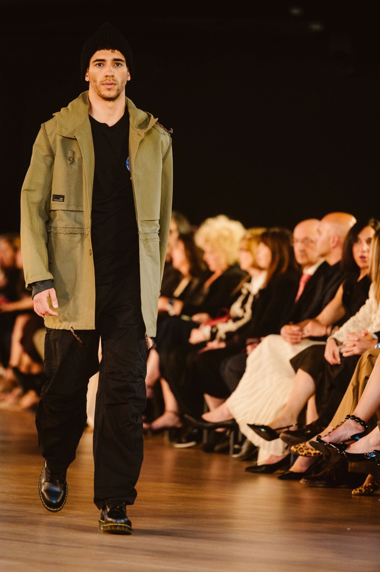 El desfile 30 aniversario de Loreak Mendian