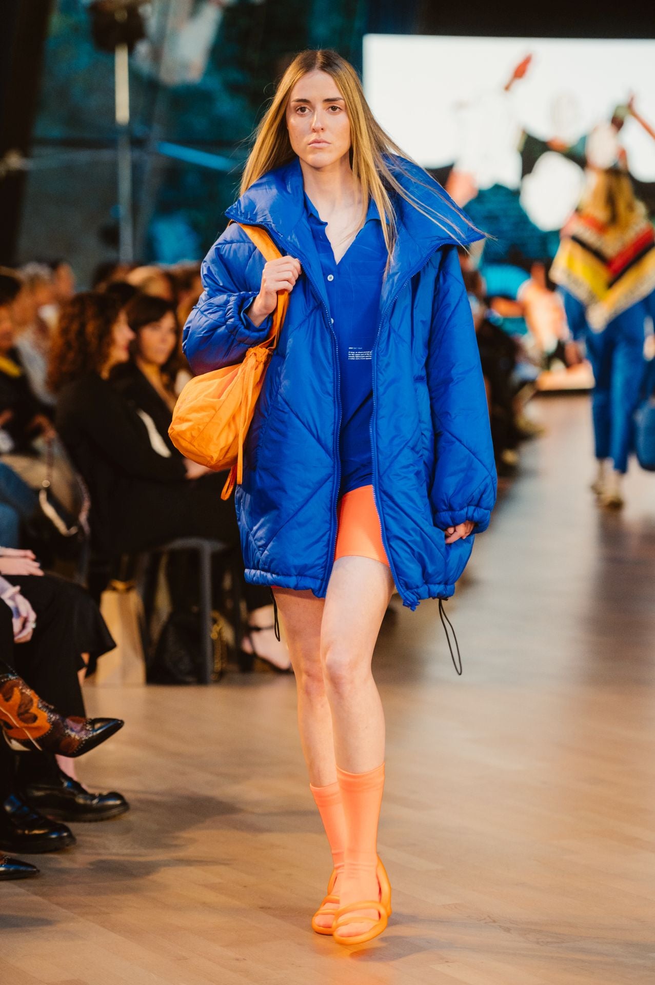 El desfile 30 aniversario de Loreak Mendian