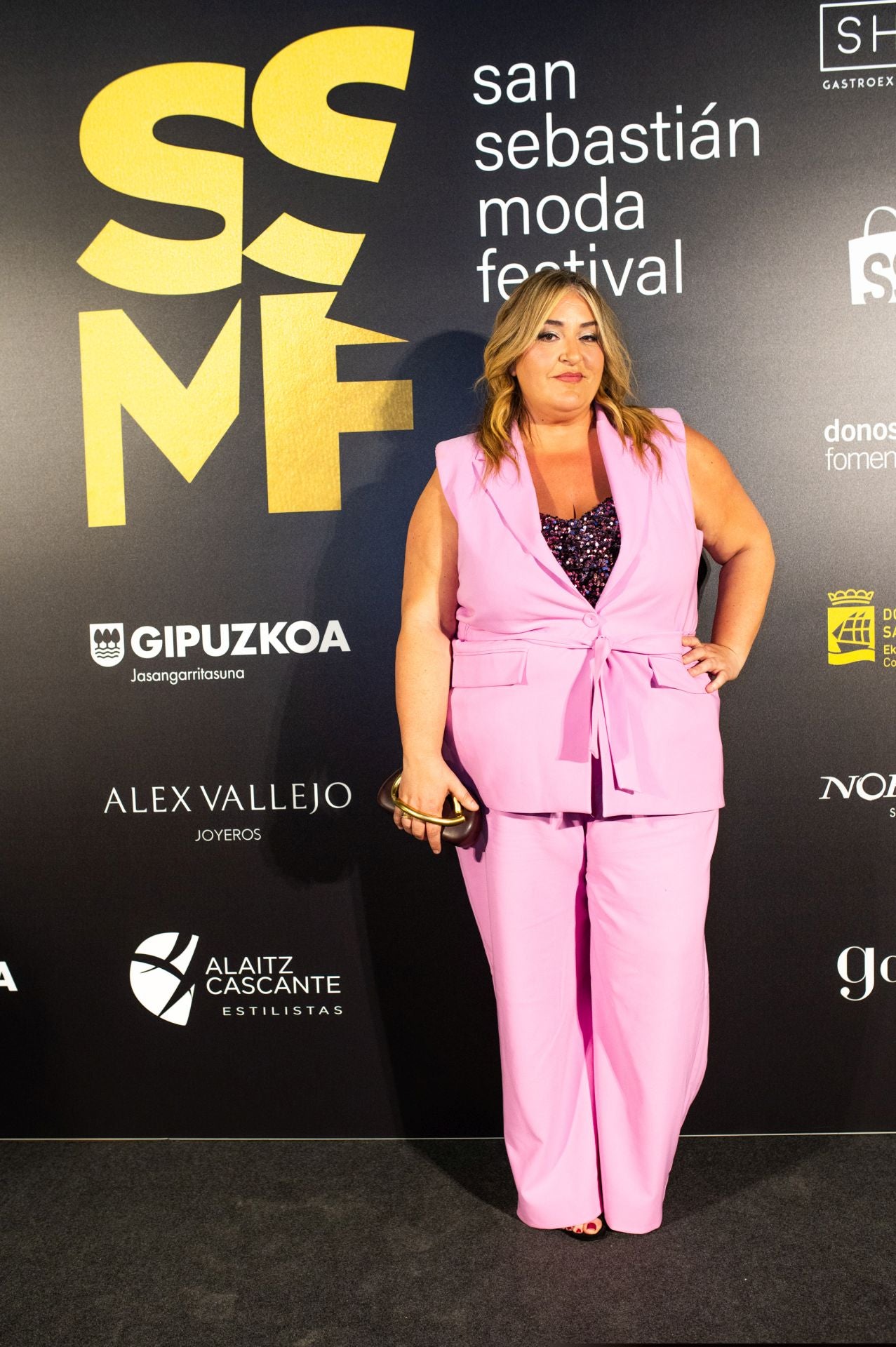 Diversión en el photocall de Loreak Mendian