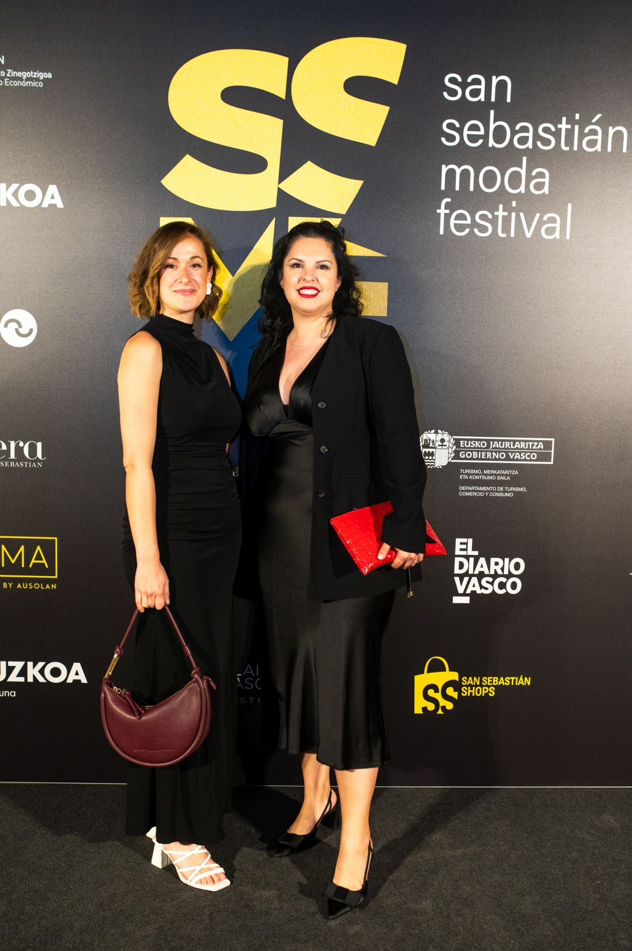 Diversión en el photocall de Loreak Mendian