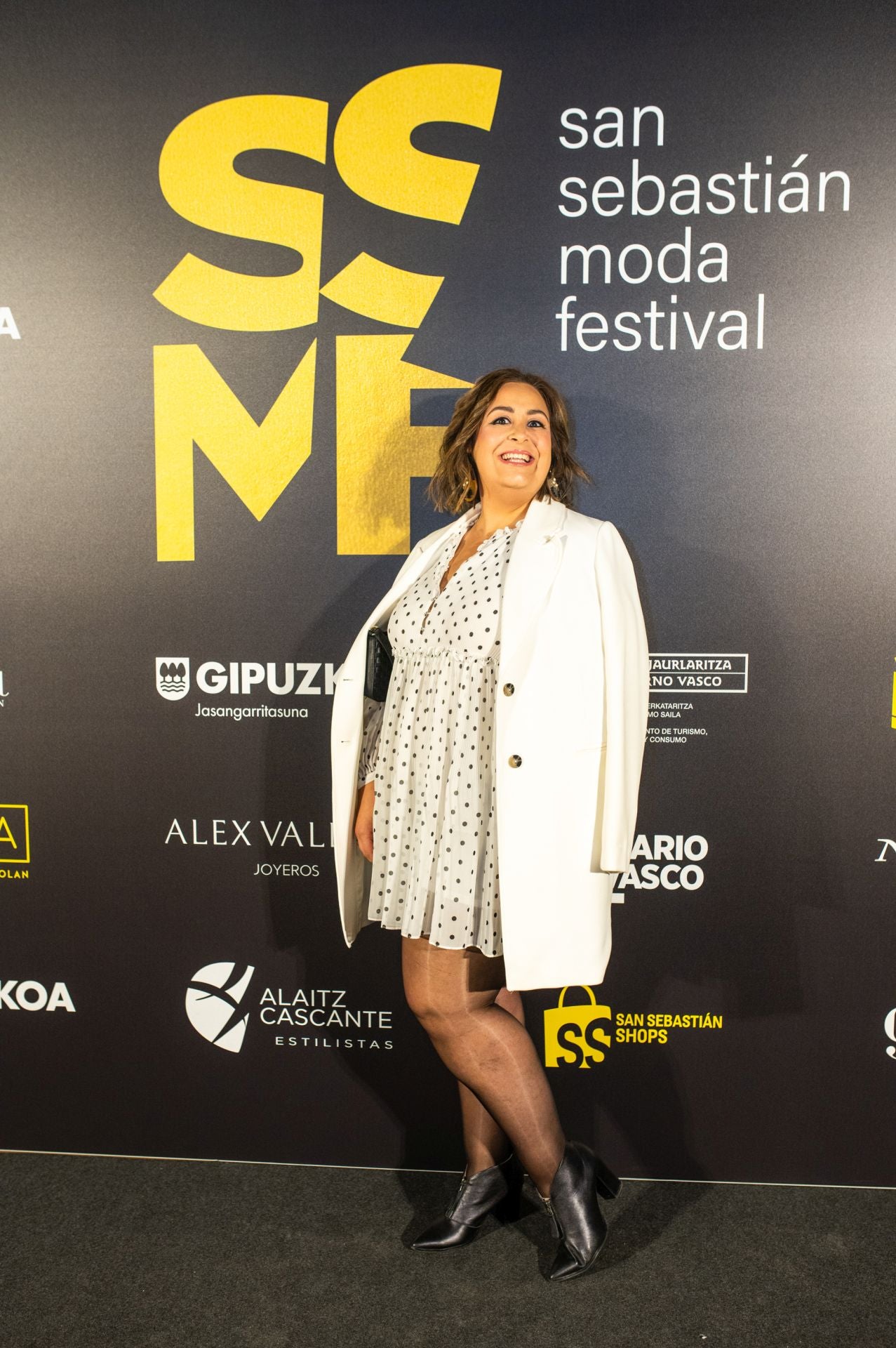 Diversión en el photocall de Loreak Mendian