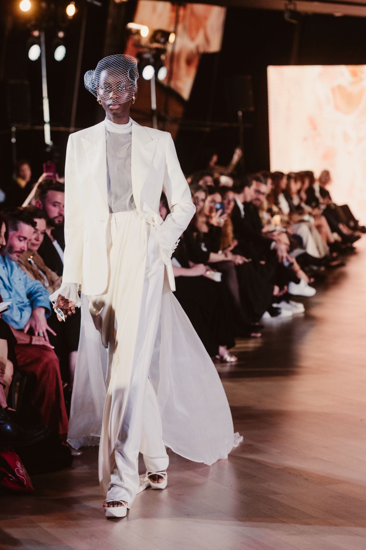 Ze García deslumbra en Balenciaga