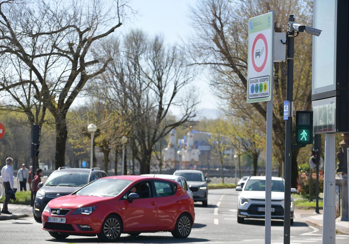 Casi 2.000 multas desde la entrada en vigor de la ZBE de Donostia: más los fines de semana y a extranjeros