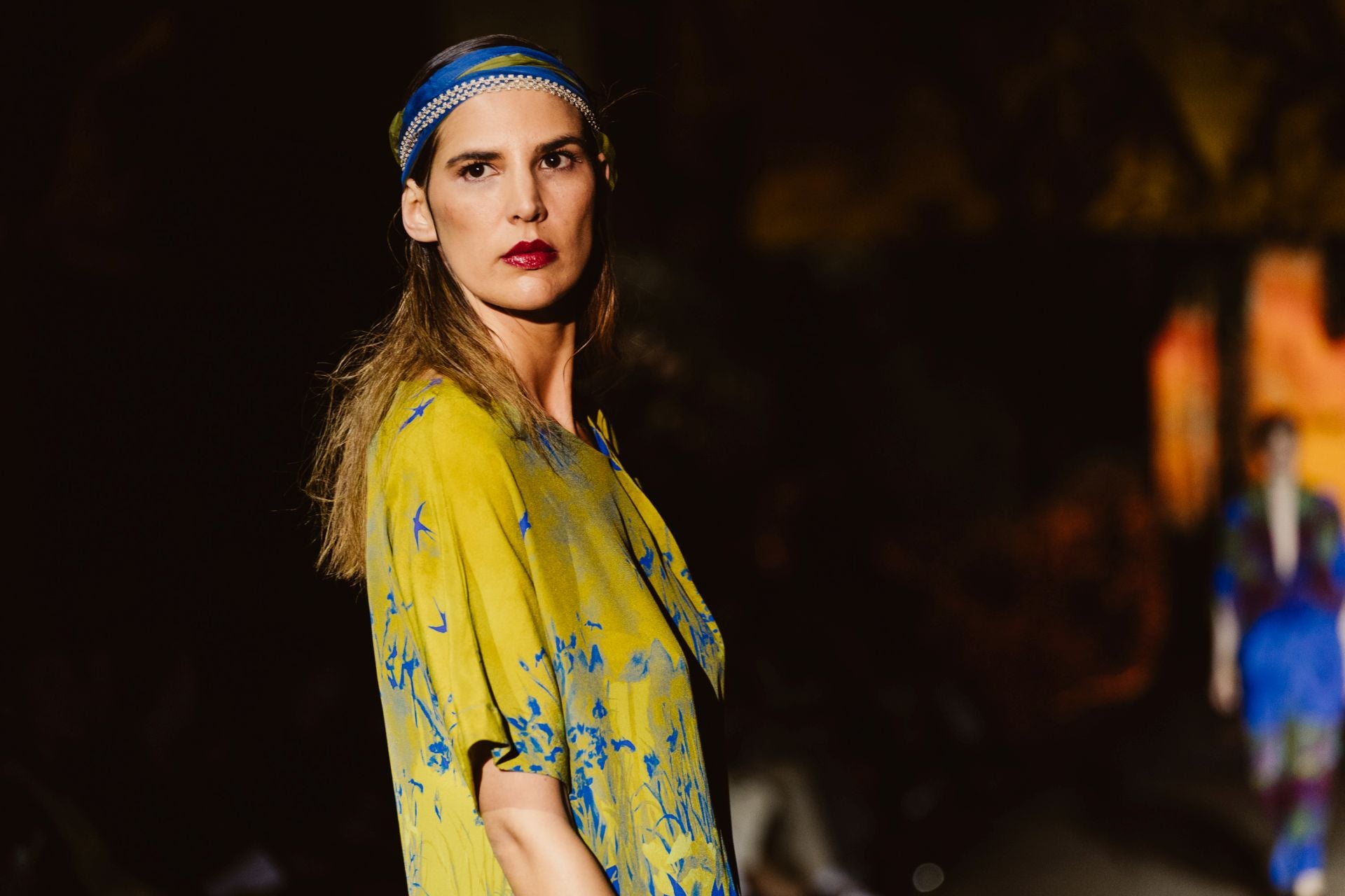 Desfile de Noventa Grados en San Telmo