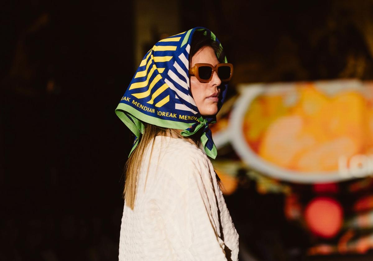 Las imágenes del desfile de Loreak Mendian en San Telmo