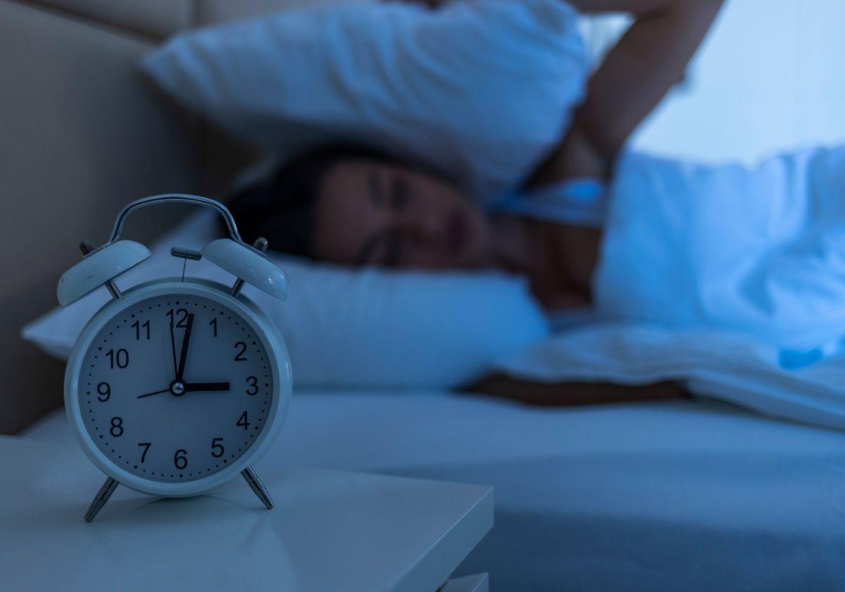 Las personas que se despiertan entre las dos y las cuatro de la madrugada podrían tener este problema de salud