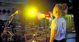 Maialen Lujanbioren 'rr_6 erre(AH)ala' errezitaldia ostegunean Musika Eskolan