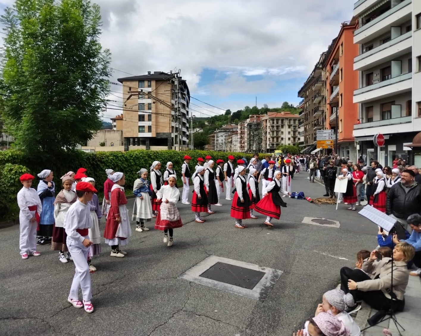 Dantzari txikien festa handia