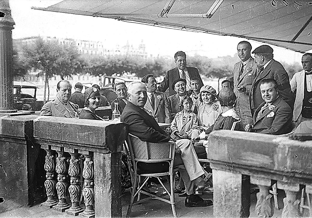 1950 | Contra el gamberrismo 'de corbata'