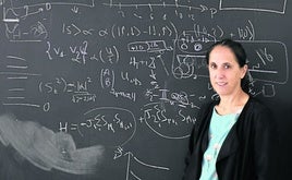 Aran García-Lekue ofrece hoy una charla para celebrar el Año Internacional de la Ciencia y la Tecnología Cuánticas.