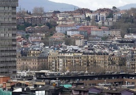 Vista de viviendas de San Sebastián desde Aldakonea, con Egia en primer término.
