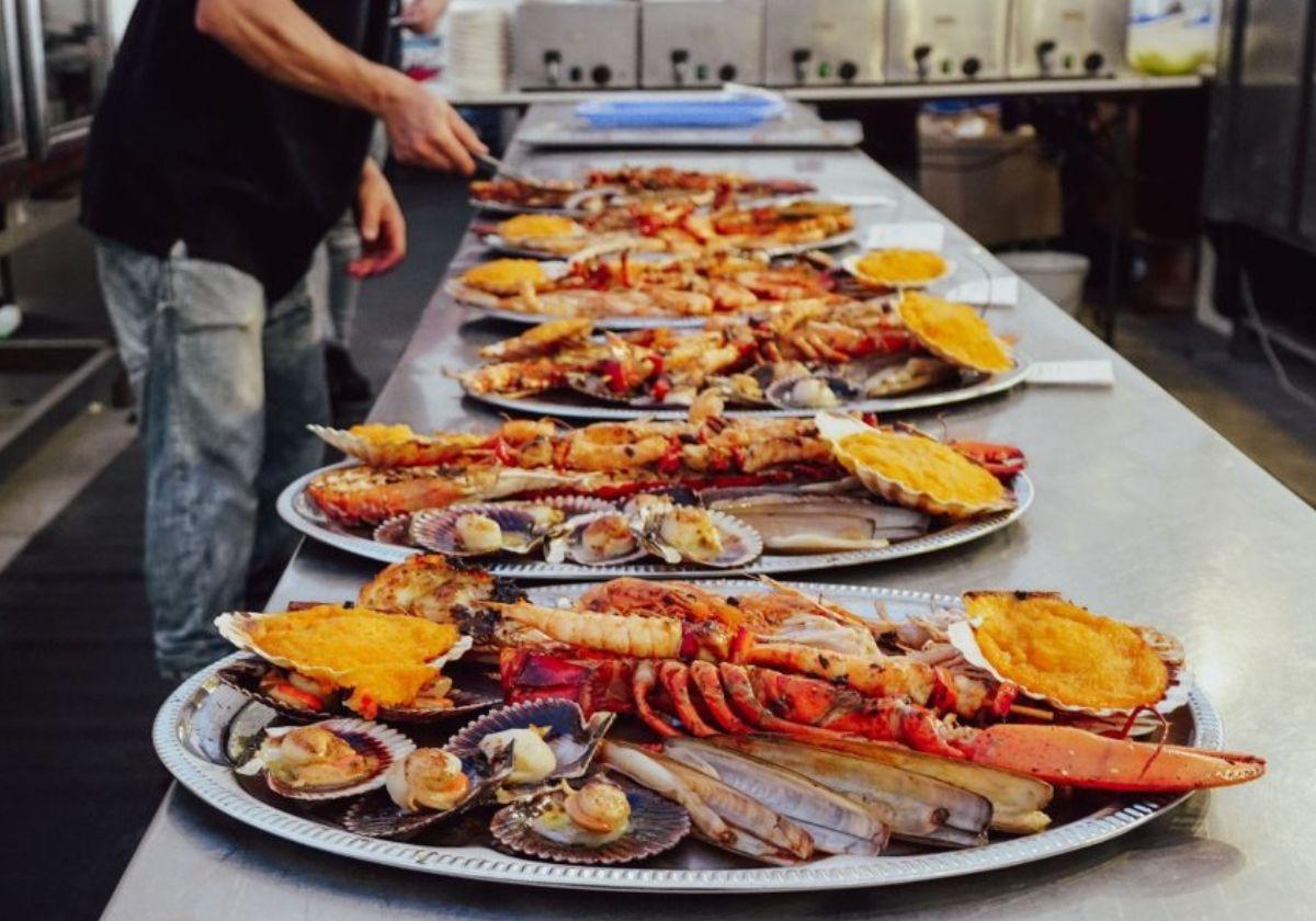 La gran fiesta del marisco regresa a Gipuzkoa con regalos y promociones en su inauguración