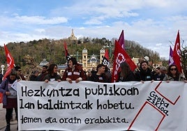 Huelga del profesorado para la mejora de sus condiciones laborales