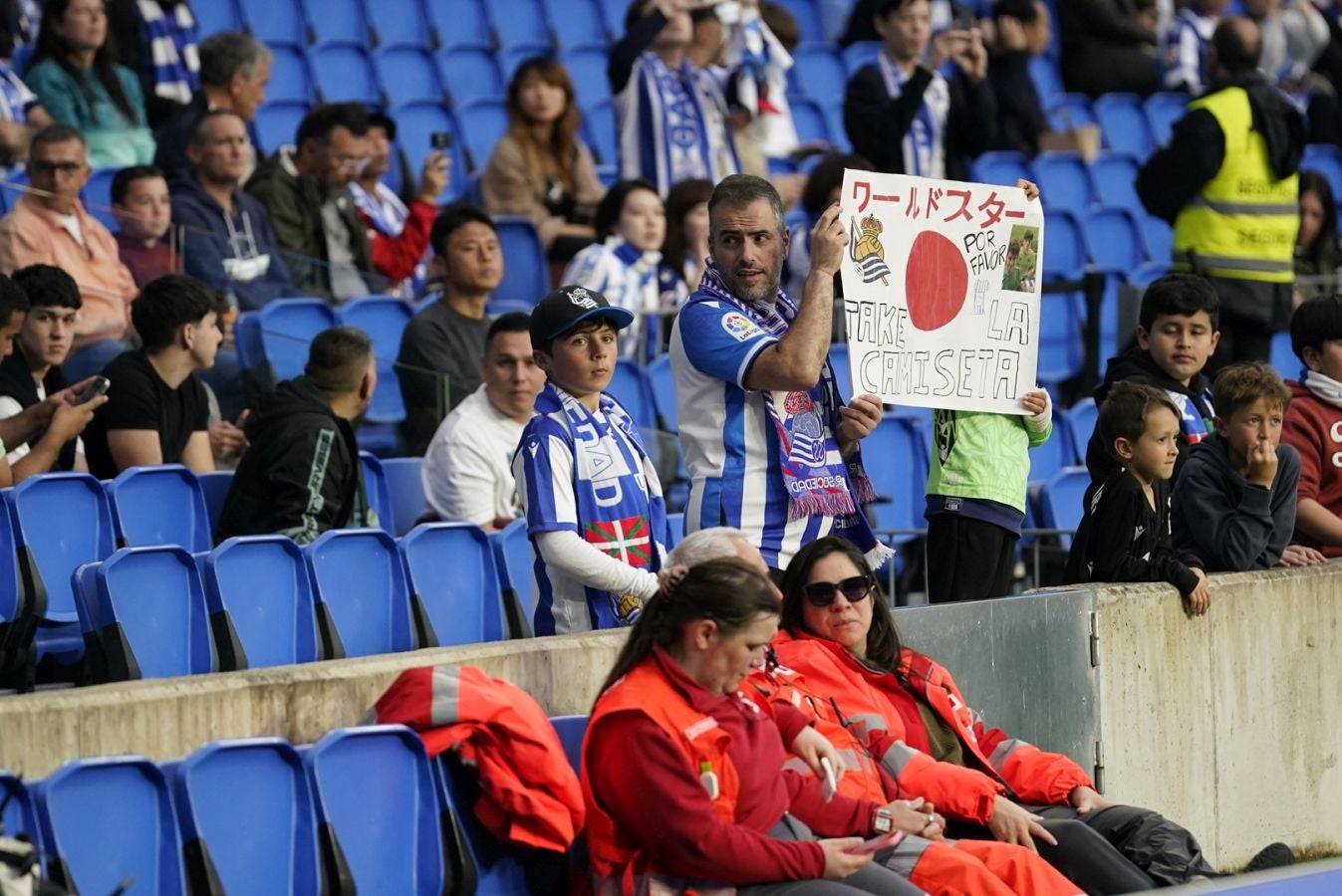 ¿Has estado en el Reale Arena? Búscate en nuestras fotos