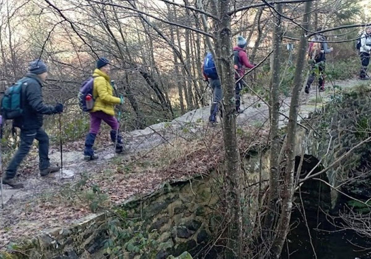 Arrola Mendi Taldea organiza una salida desde Barazar hasta Urigoiti para el día 24