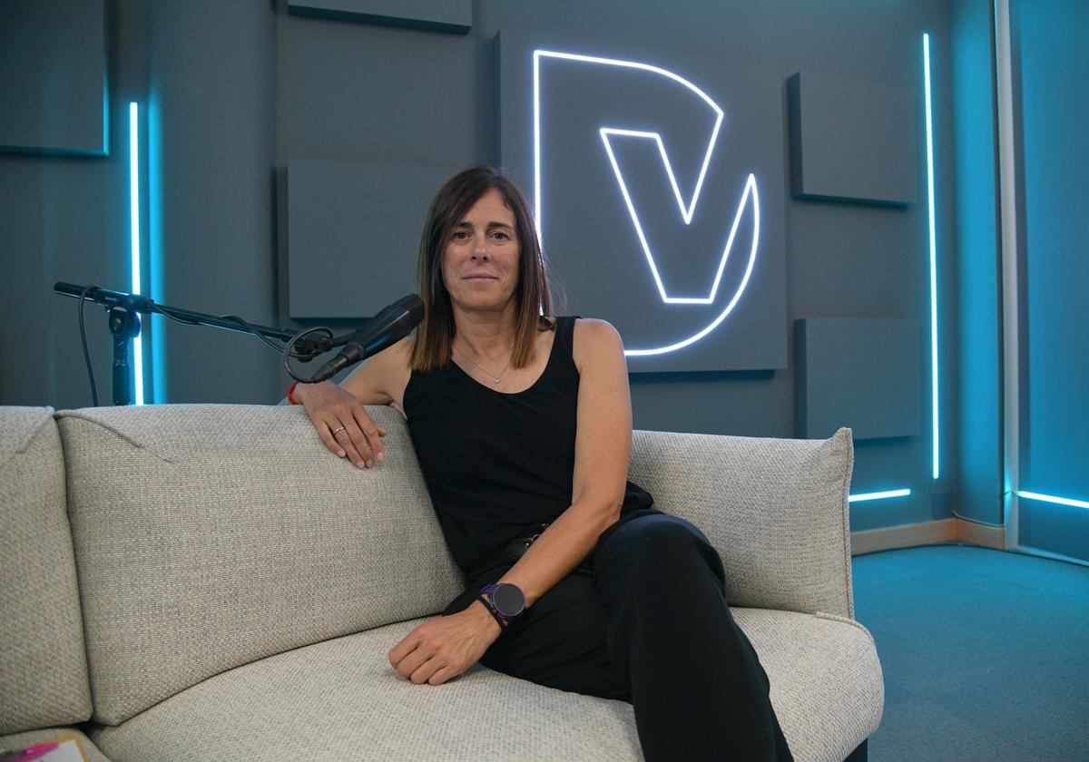 Edurne Pasaban, durante la entrevista en el plató.