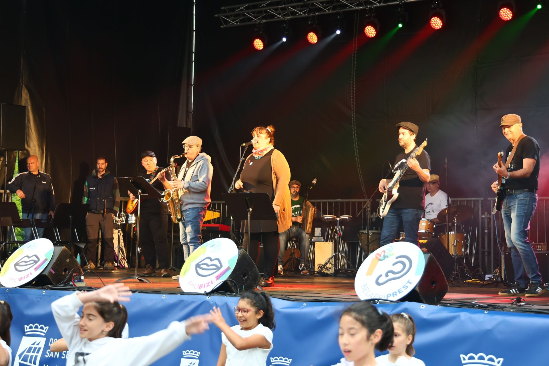 Festa giroan hasi da Donostian Euskaraldia