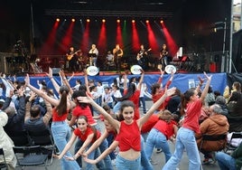 Festa giroan hasi da Donostian Euskaraldia.