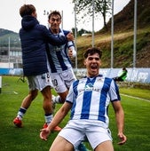 Eder García celebra un gol.