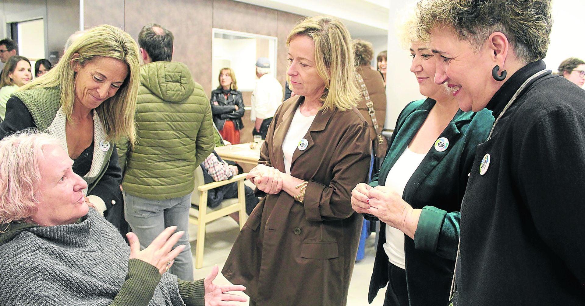 Azkoitia renueva su red de cuidados con la inauguración del centro de día Garbiñe Otegi