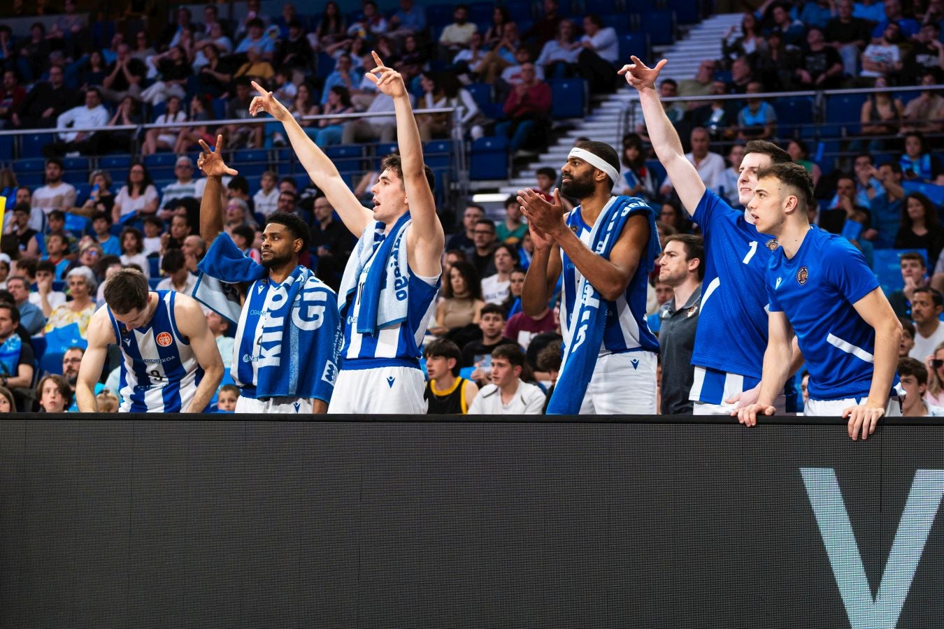 Estudiantes 83 - Inveready 71