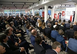 La conferencia de Josu Jon Imaz levantó expectación.