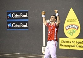 Jokin Altuna celebra el pase a la final.