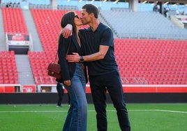 Xabi Alonso y Nagore Aranburu han compartido esta imagen como despedida de Leverkusen.