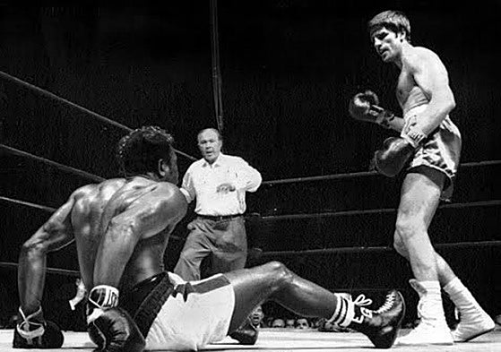 Nino Benvenuti, tras enviar a la lona a Emile Griffith en uno de sus legendarios combates de finales de los 60.