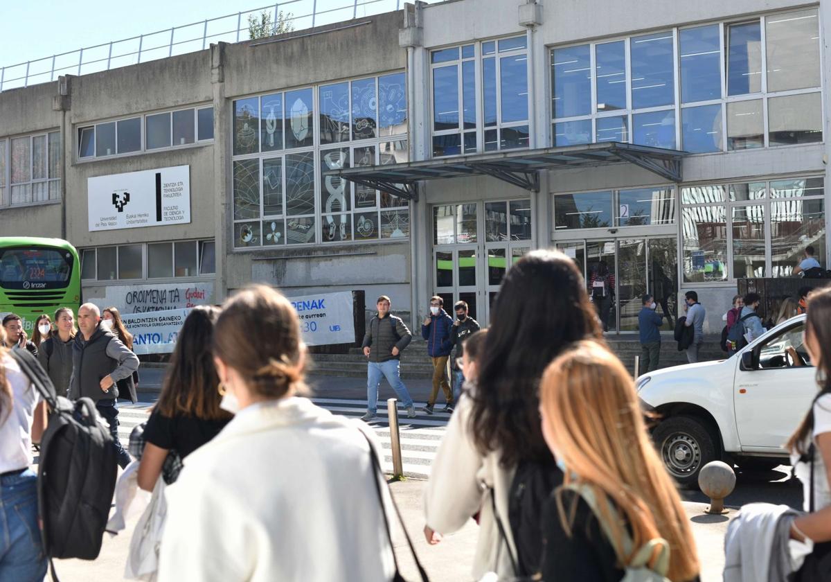 La media vasca está lejos de las notas de corte más altas de la UPV/EHU