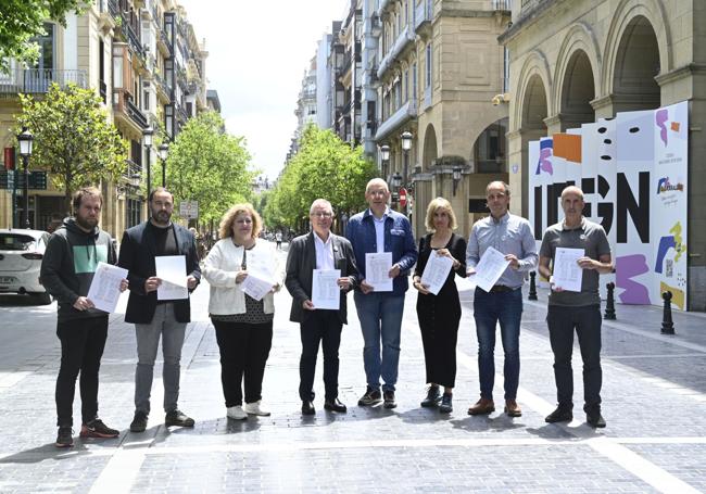 Presentación del acuerdo alcanzado por la Diputación de Gipuzkoa y los ayuntamientos costeros del territorio sobre la gestión de playas