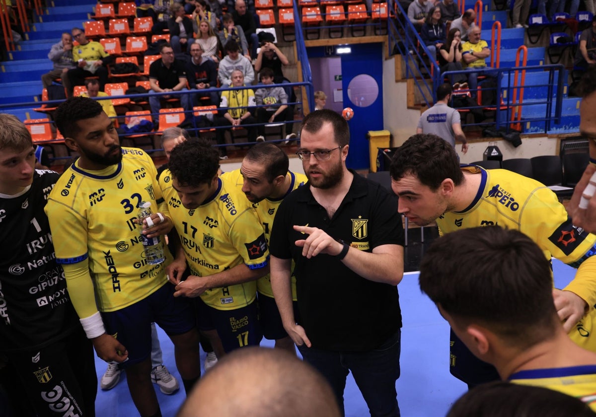 Alex Mozas: «Jugamos contra el mejor equipo de la segunda vuelta»