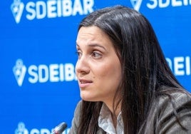 Rocío Candal, nueva responsable del equipo femenino del Eibar, habló este jueves sobre el nuevo proyecto deportivo del club.