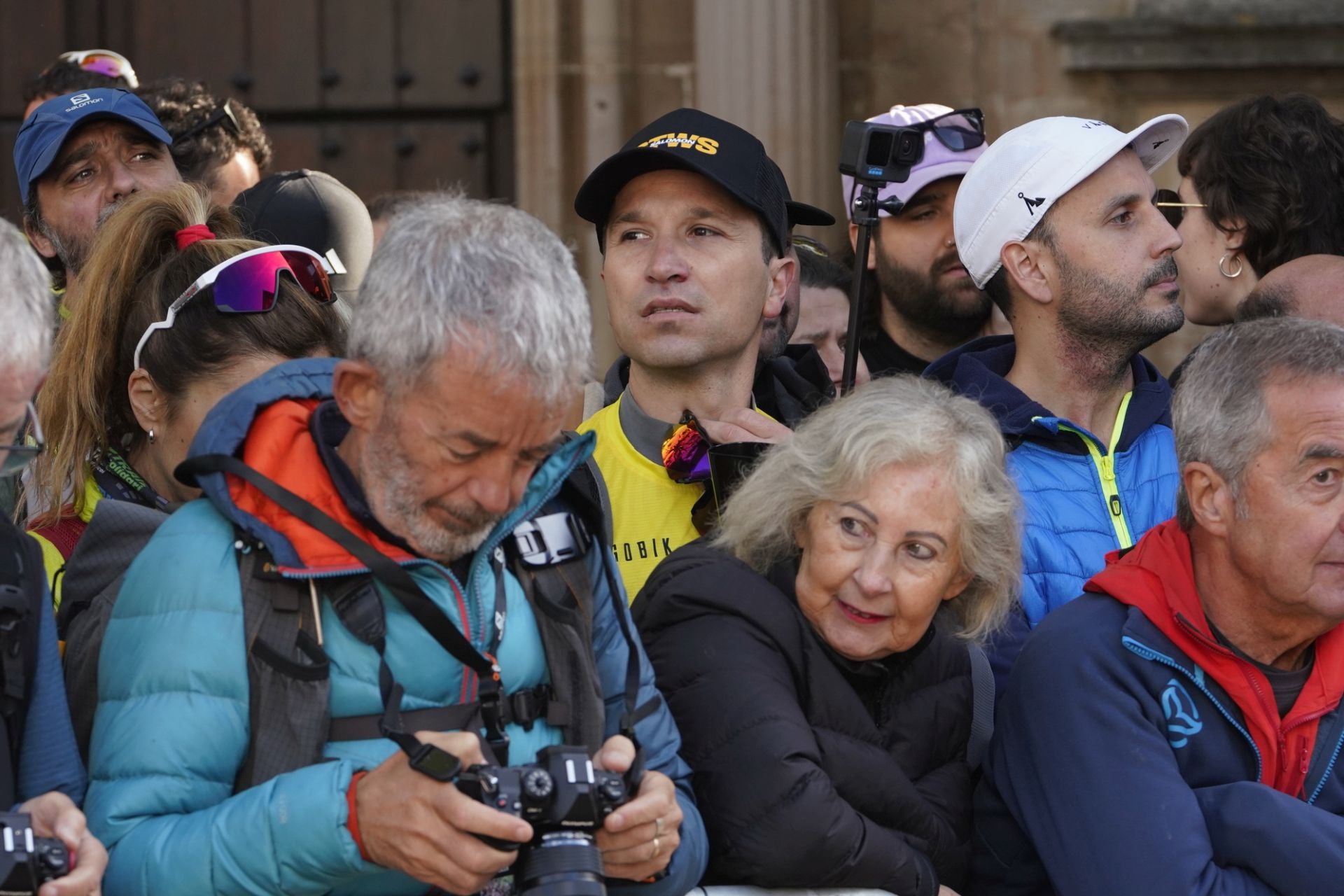 Multitudinaria salida de la Zegama-Aizkorri