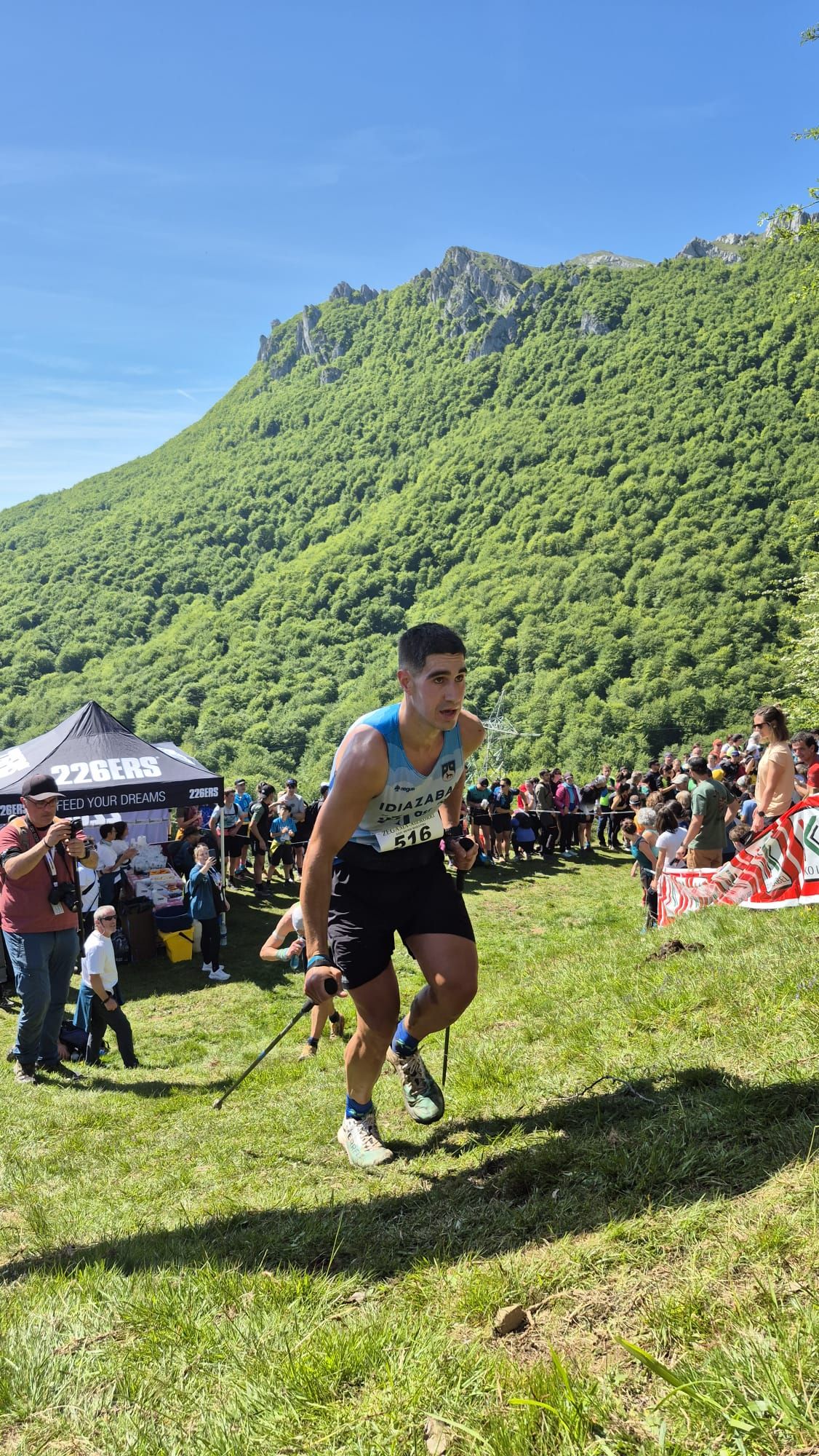 Los corredores, a su paso por Sancti Spiritu