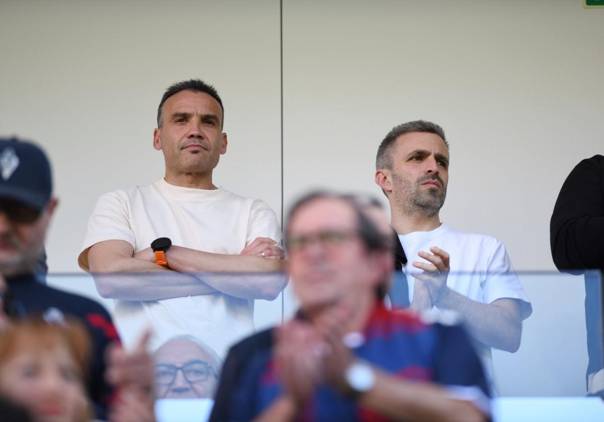 Sergio Francisco aparece en la grada de Ipurua el día que fue a ver a Gorrotxategi contra el Eibar.