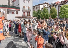 Bizipozak joan den ostiralean Milakultura Eguna antolatu zuen.