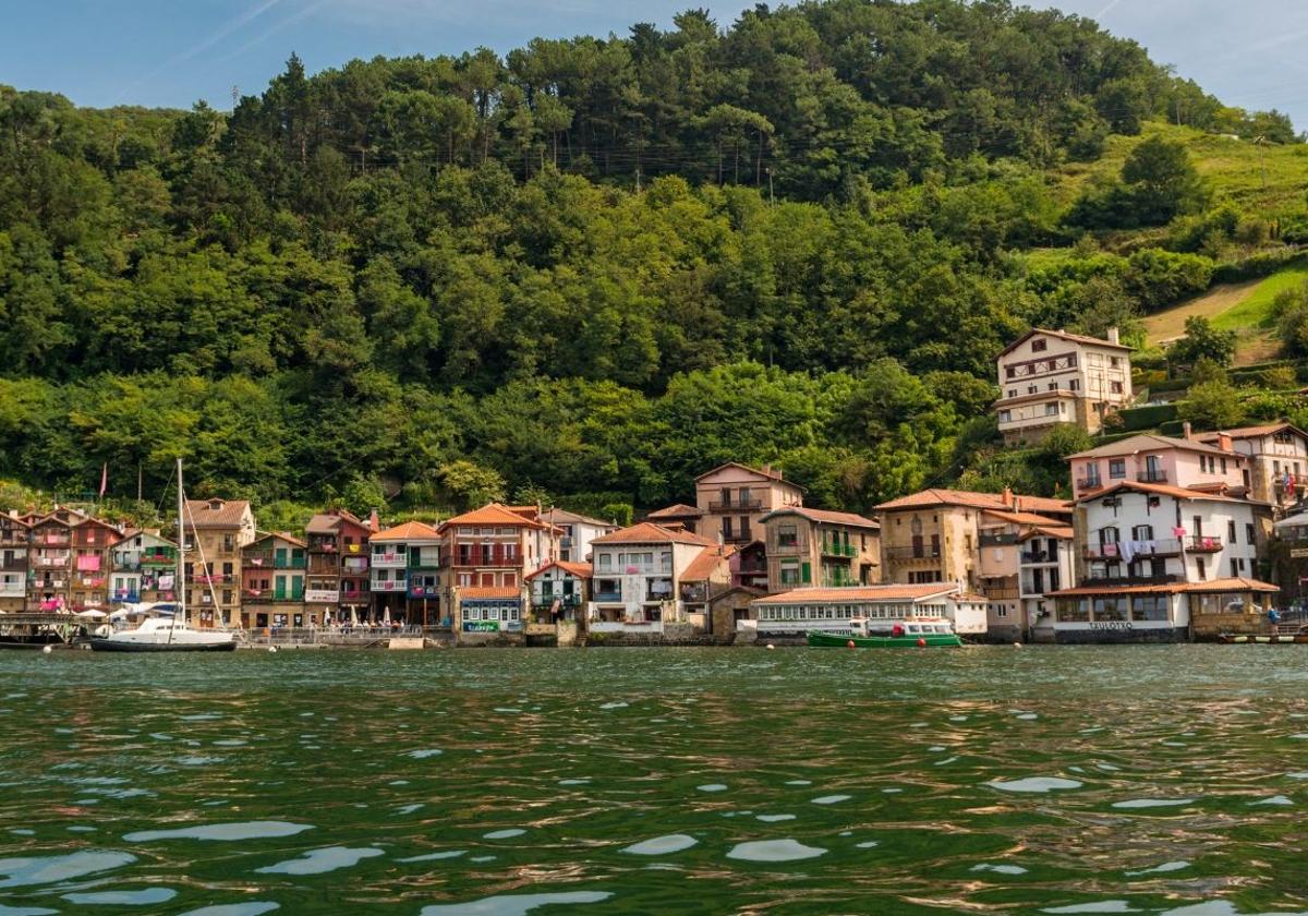 El restaurante de Gipuzkoa a orillas del mar con 140 años de historia: «Ha superado mis expectativas»
