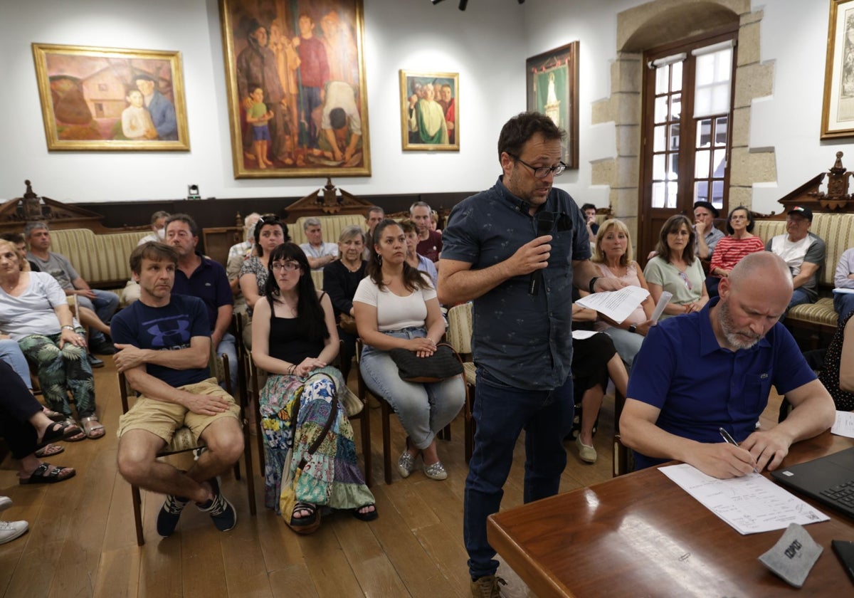 El pleno de Hondarribia aprueba dos mociones sobre sanidad