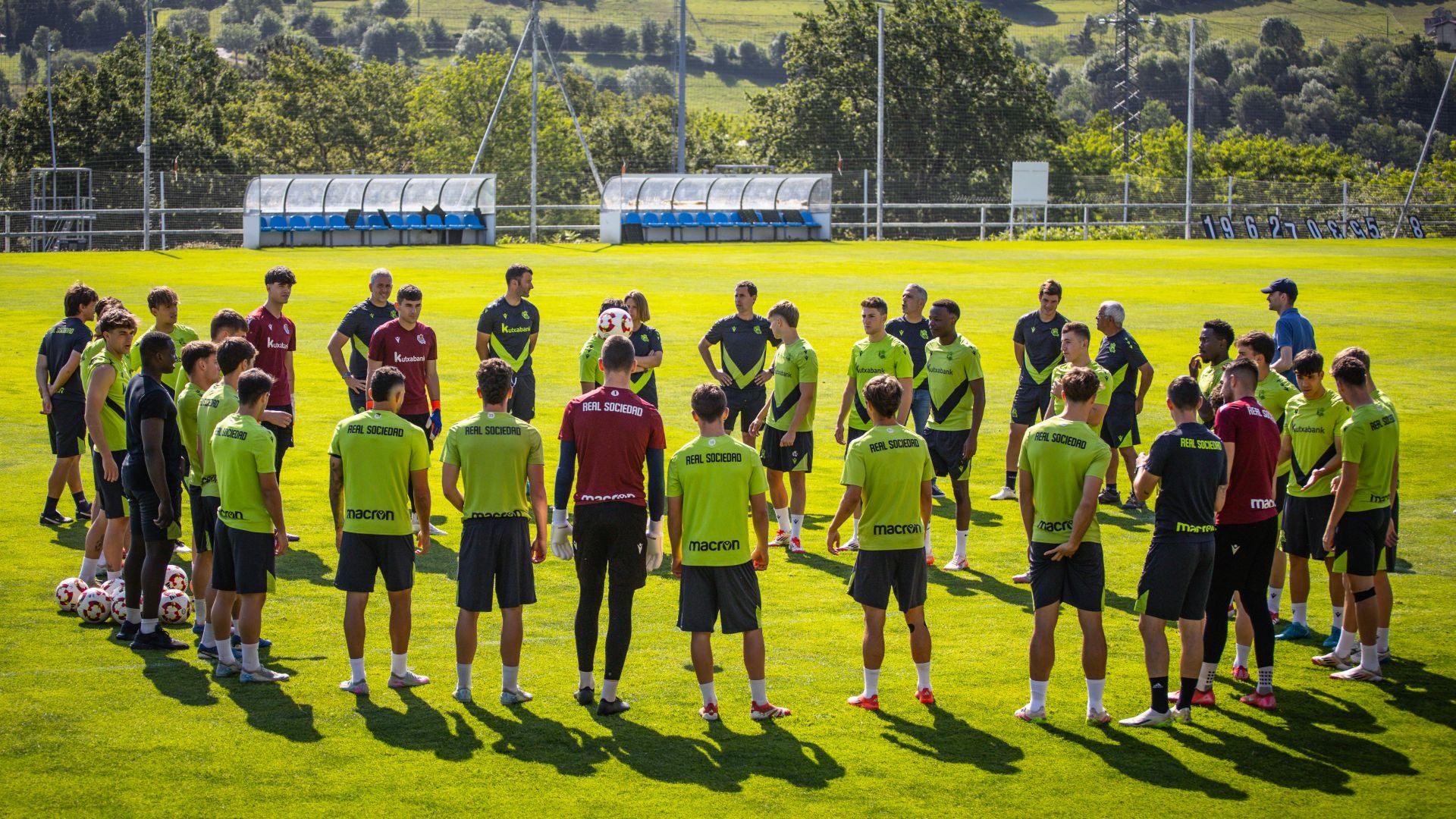 28 &#039;potrillos&#039; a las órdenes de Iosu