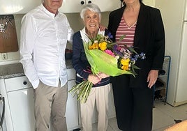 Mercedes Ormaetxea  celebra su 100 cumpleaños