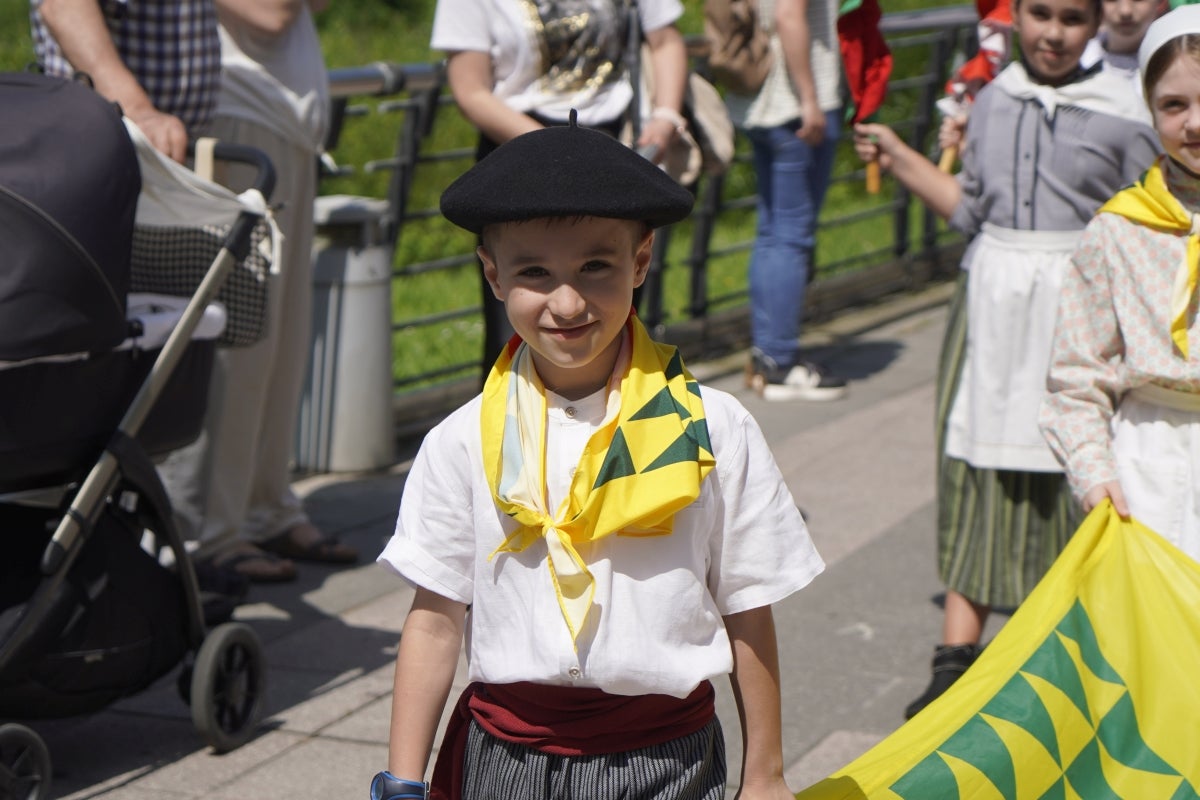 La tamborrada infantil anima las fiestas